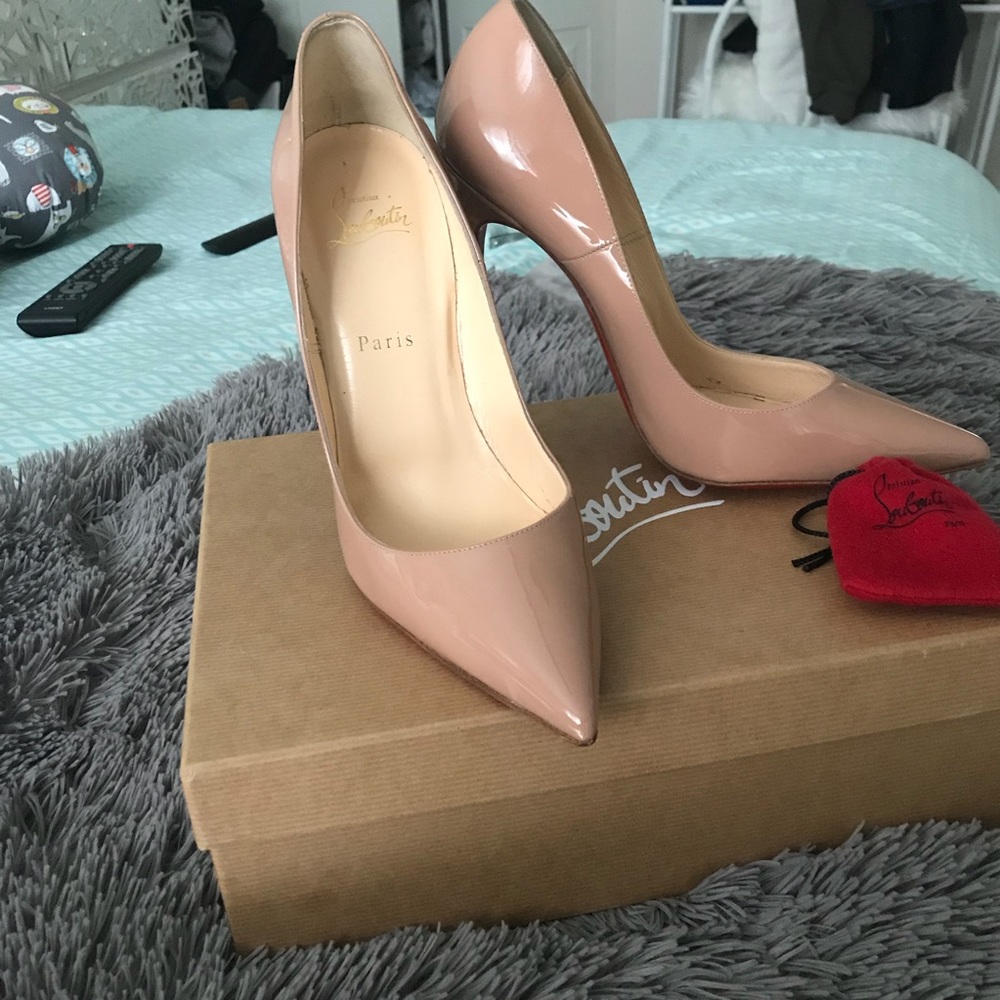 Nude So Kate